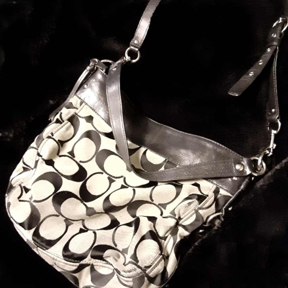 Authentic Coach purse